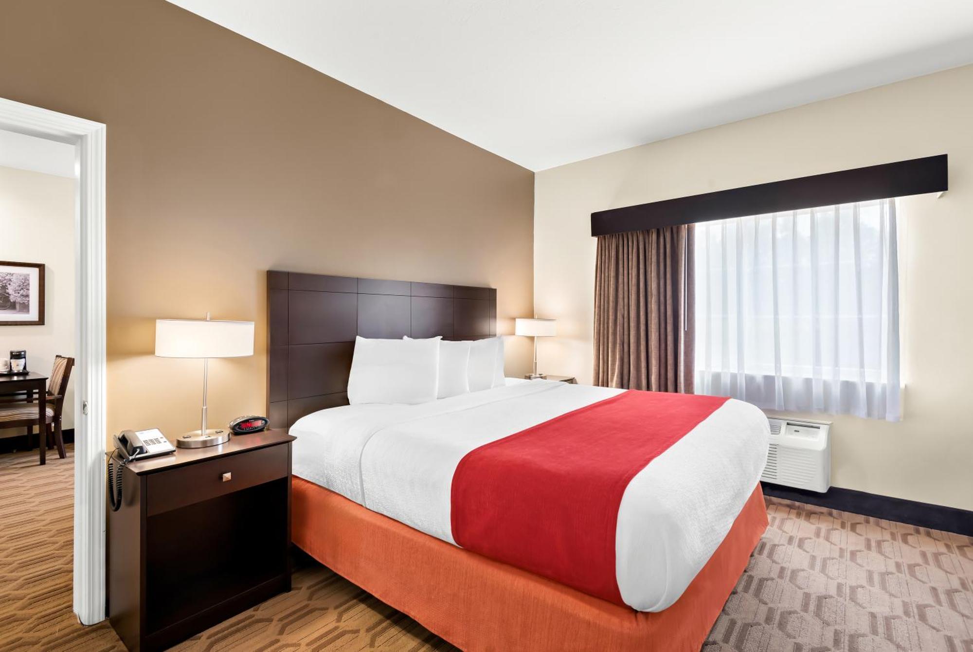 Best Western Palmyra Inn & Suites Εξωτερικό φωτογραφία