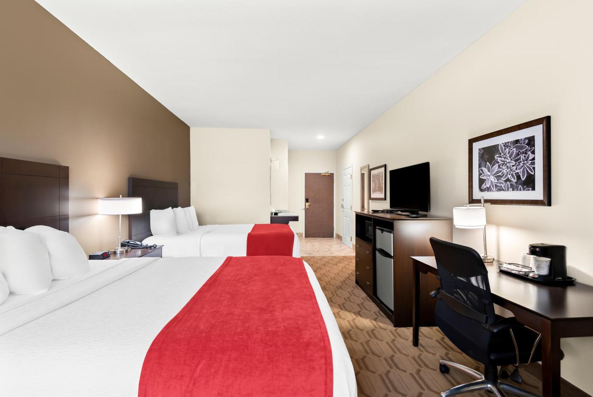 Best Western Palmyra Inn & Suites Εξωτερικό φωτογραφία
