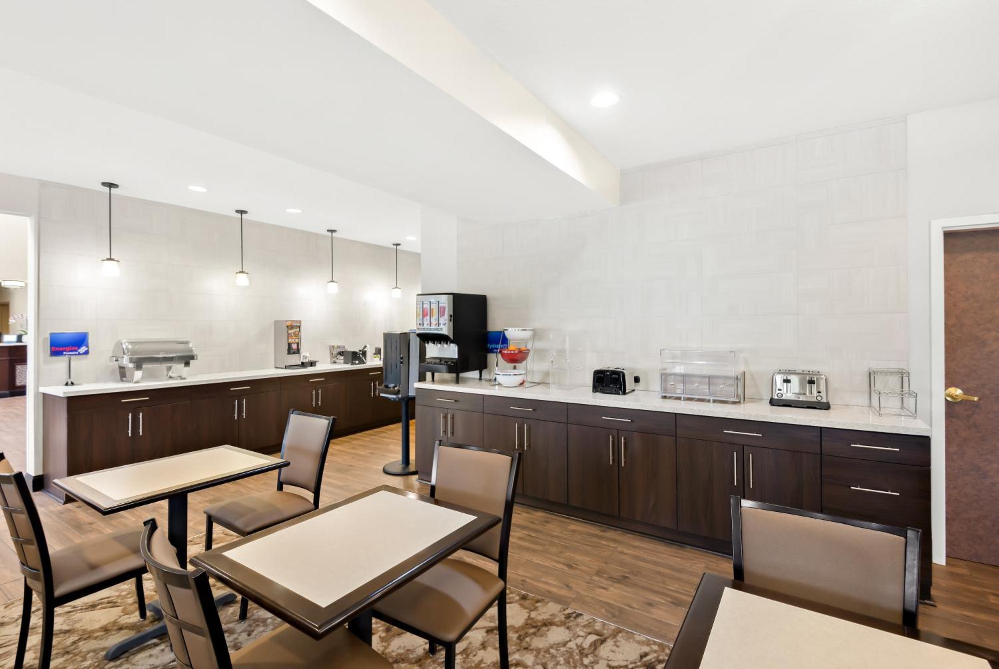 Best Western Palmyra Inn & Suites Εξωτερικό φωτογραφία