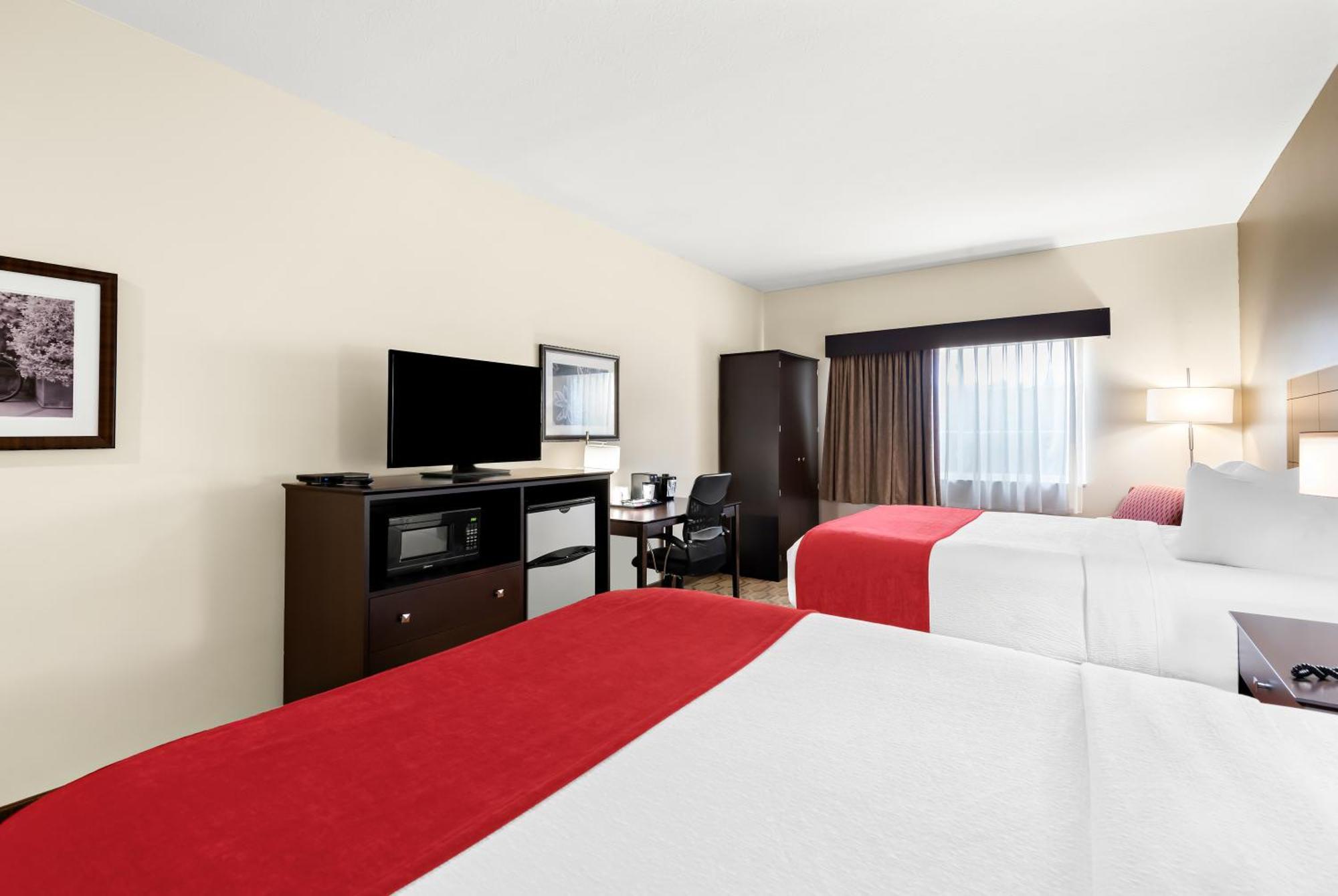 Best Western Palmyra Inn & Suites Εξωτερικό φωτογραφία